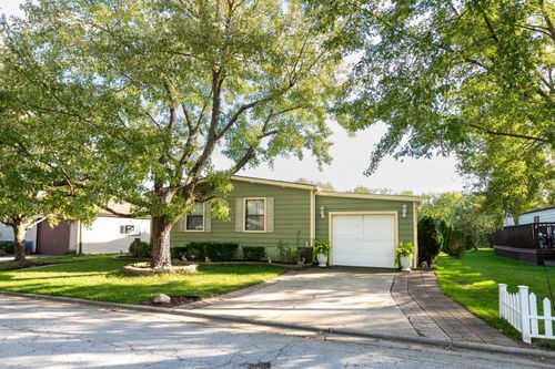 261 Blackthorn Road, Matteson, IL, 60443 | Card Image