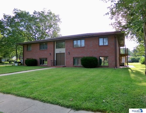 624 N 8th St, Beatrice, NE, 68310-3078 | Card Image