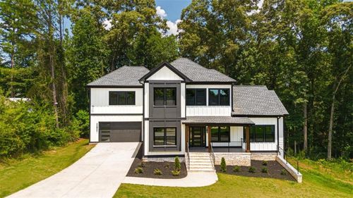 535 Michael Cir, Monroe, GA, 30655-8469 | Card Image