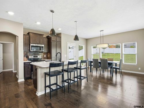 21393 Blaine St, Elkhorn, NE, 68022-3359 | Card Image