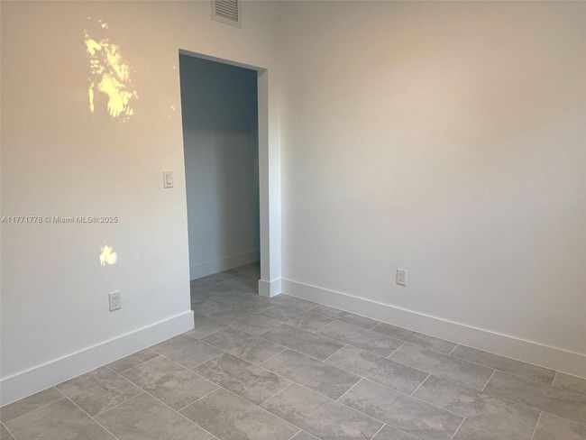 1100 Highview Rd, House other with 3 bedrooms, 3 bathrooms and null parking in Lantana FL | Image 18