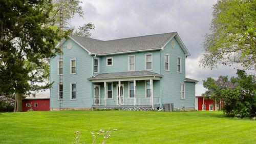 8180 W Hoge Rd, Seneca, IL, 61360-9612 | Card Image