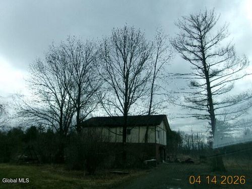 32 Aviator Way, Kingsbury, NY, 12804 | Card Image