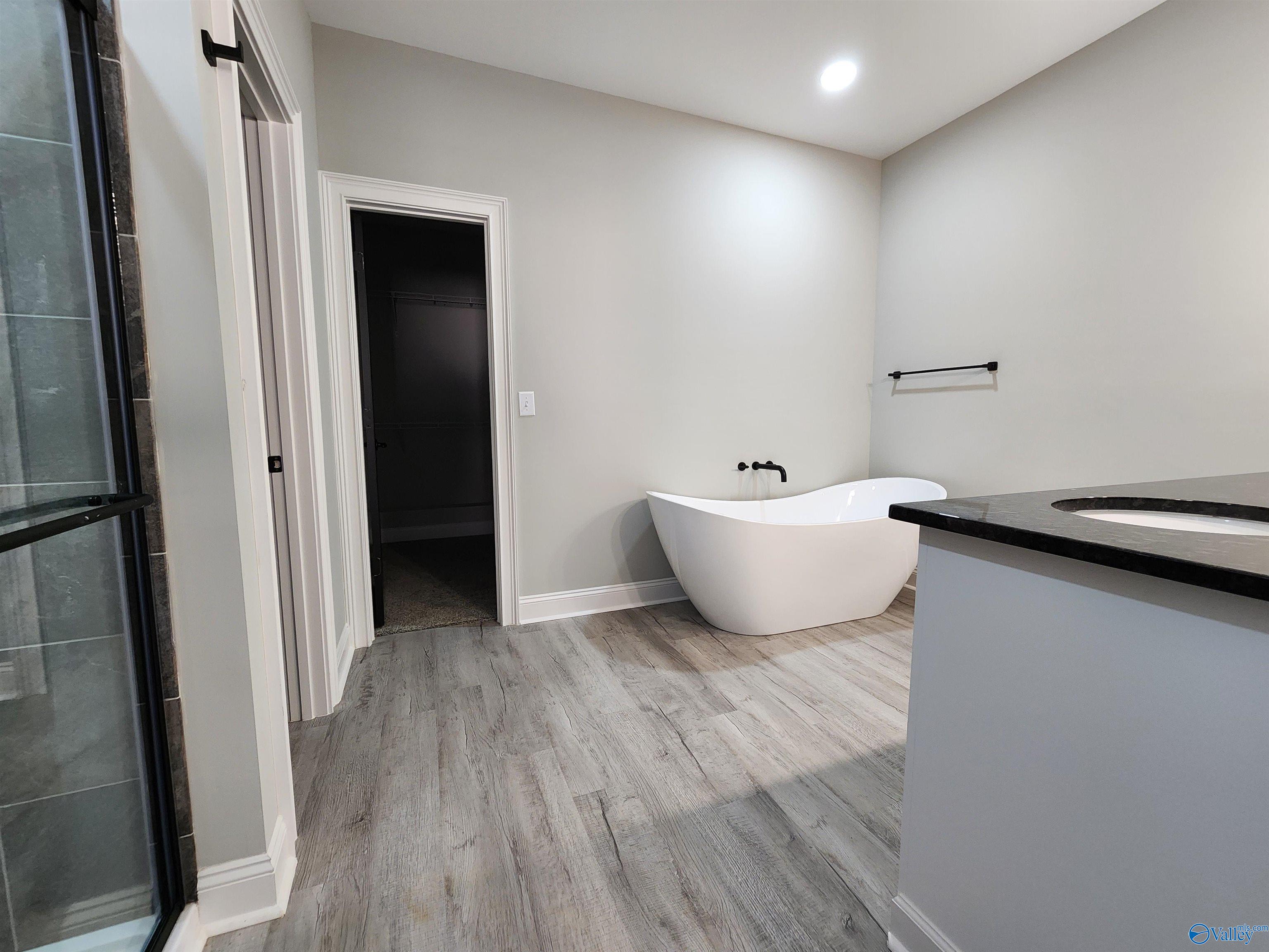 Residential in Trinity 4