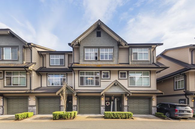 96 - 13819 232 Street, Townhouse with 3 bedrooms, 2 bathrooms and 2 parking in Maple Ridge BC | Image 1