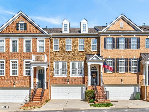 2512 Blooming St, Raleigh, NC, 27612-6067 | Card Image