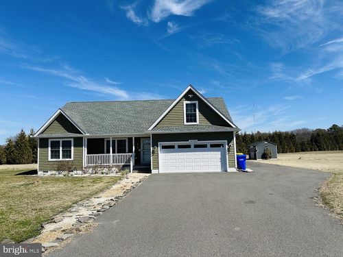 24266 Fox Run, SEAFORD, DE, 19973-8596 | Card Image