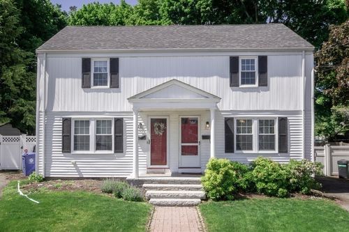 32-32 Hamilton Rd, Wakefield, MA, 01880-3314 | Card Image