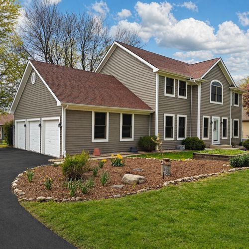 10506 Arabian Trl, Woodstock, IL, 60098-8492 | Card Image
