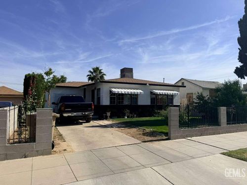 1222 E 18th St, Bakersfield, CA, 93305-5302 | Card Image