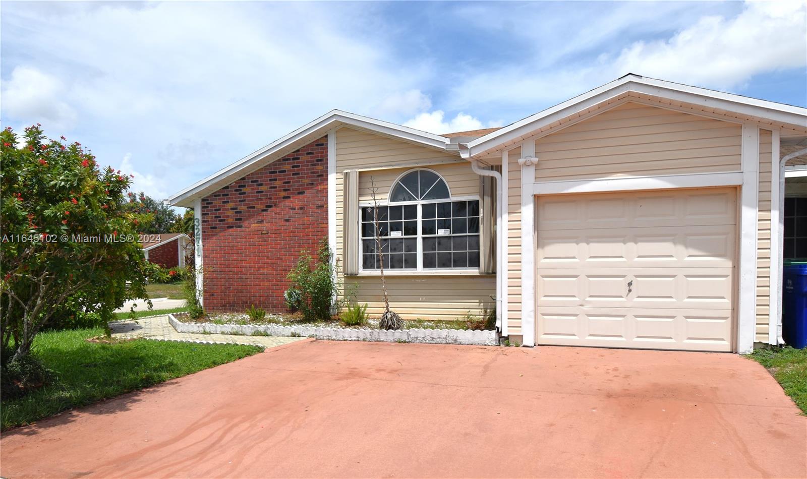 97th Ter, Miramar, FL 33025