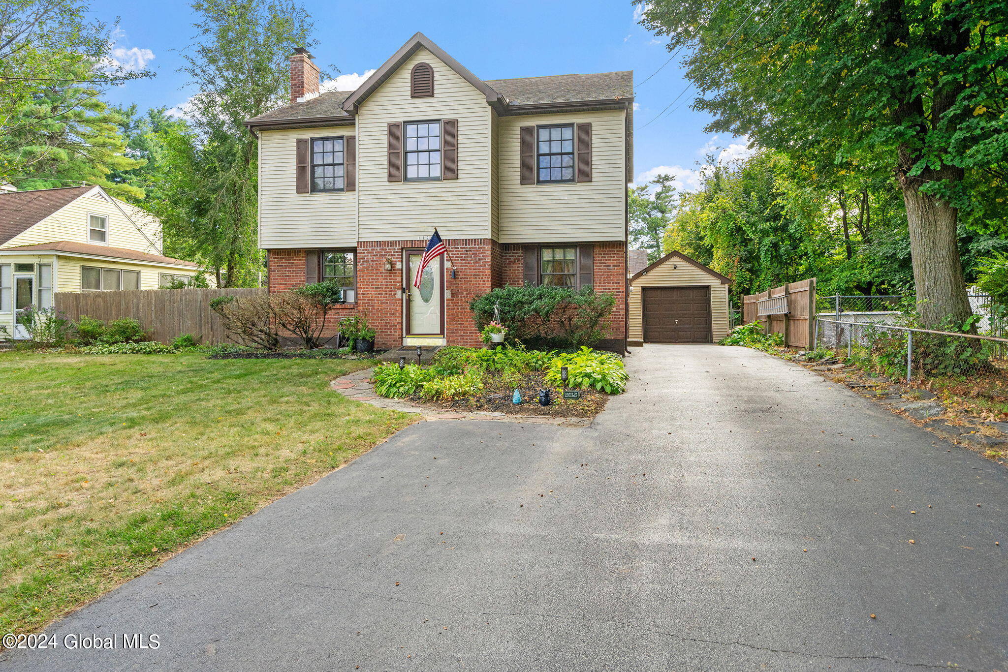 Marjorie Dr, Albany, NY 12203