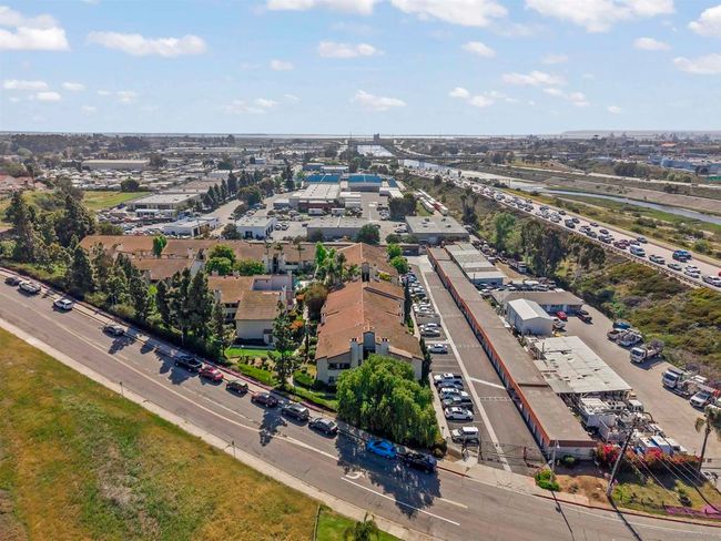 UNIT-4 - 110 N 2 Nd Ave, Condo with 1 bedrooms, 1 bathrooms and 2 parking in Chula Vista CA | Image 16