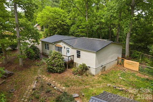 611 Turkey Creek Ter, Leicester, NC, 28748-5534 | Card Image
