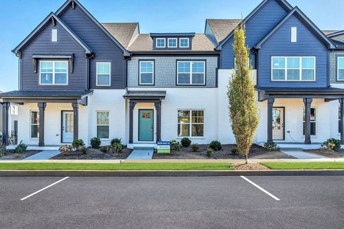 132 Beignet Aly, Hendersonville, TN, 37075-2705 | Card Image