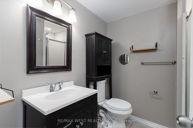 480 Sedan Cres, House attached with 4 bedrooms, 2 bathrooms and 3 parking in Oshawa ON | Image 20