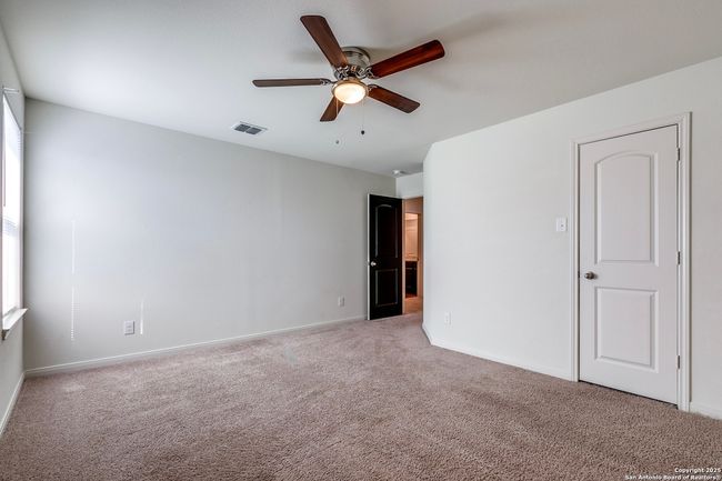 10818 Monterey Pike, House other with 5 bedrooms, 3 bathrooms and null parking in Converse TX | Image 13