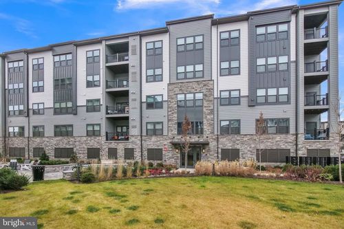4-z-12875 Mosaic Park Way, HERNDON, VA, 20171-5426 | Card Image