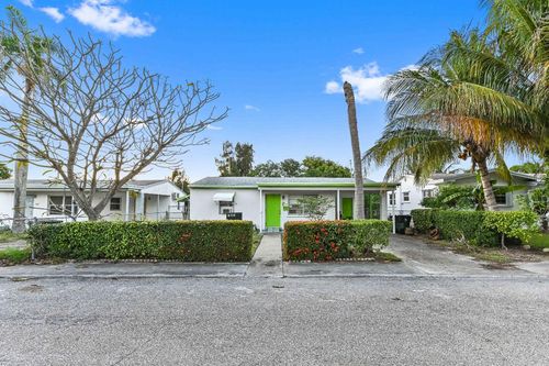 715 S C St, Lake Worth Beach, FL, 33460-4719 | Card Image