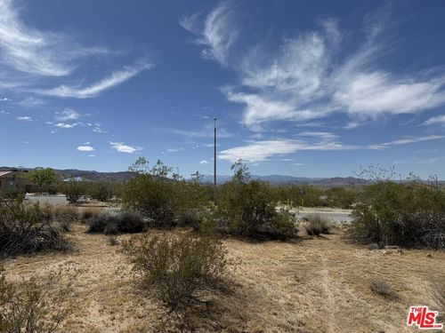6175 Rotary Way, Joshua Tree, CA, 92252 | Card Image