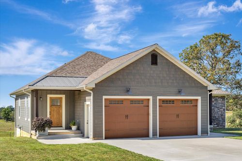 11998 E Highway 32, Stockton, MO, 65785-8239 | Card Image