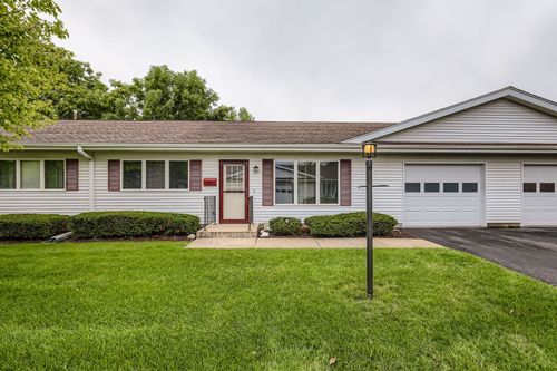 450-450 E Exchange St, Sycamore, IL, 60178-1506 | Card Image