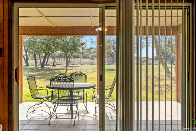 4521 Fm 1283, Home with 3 bedrooms, 2 bathrooms and null parking in Pipe Creek TX | Image 18