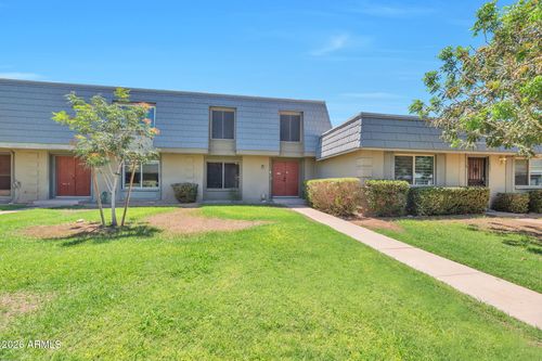 2025 W Elm St, Phoenix, AZ, 85015-3705 | Card Image