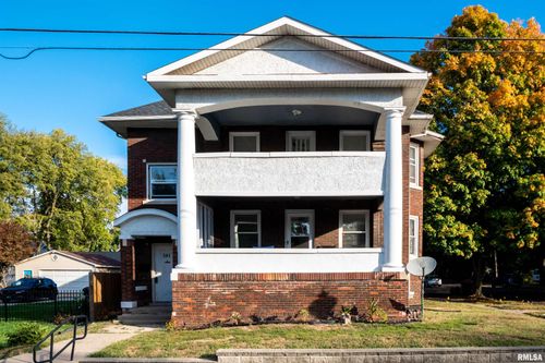 501 W Columbia Ter, Peoria, IL, 61606-1469 | Card Image