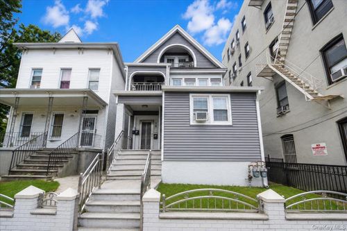 58 Post St, Yonkers, NY, 10705-2253 | Card Image