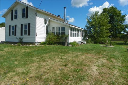 5274 Ontario Center Rd, Walworth, NY, 14568 | Card Image