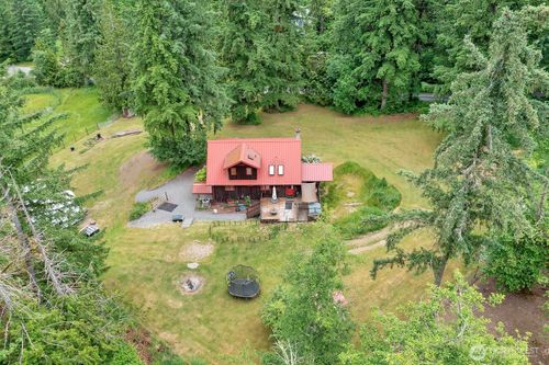 3833 295th Ave Se, Fall City, WA, 98024-7101 | Card Image