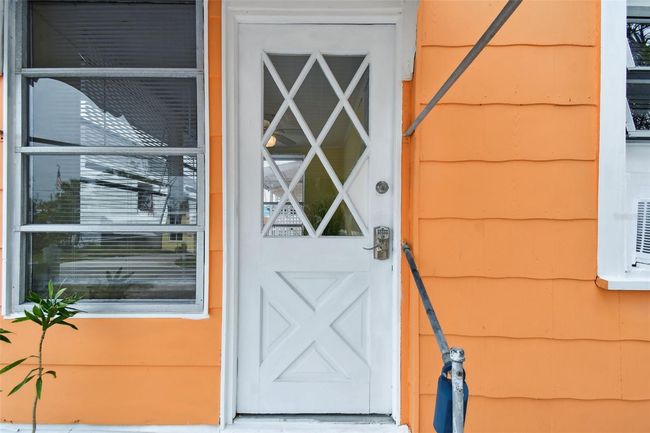 13320 2 Nd St E, Home with 2 bedrooms, 2 bathrooms and null parking in Madeira Beach FL | Image 75
