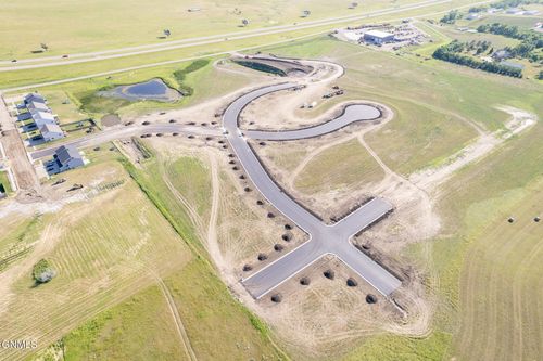 5024 Corvette Circle Nw, Mandan, ND, 58554 | Card Image