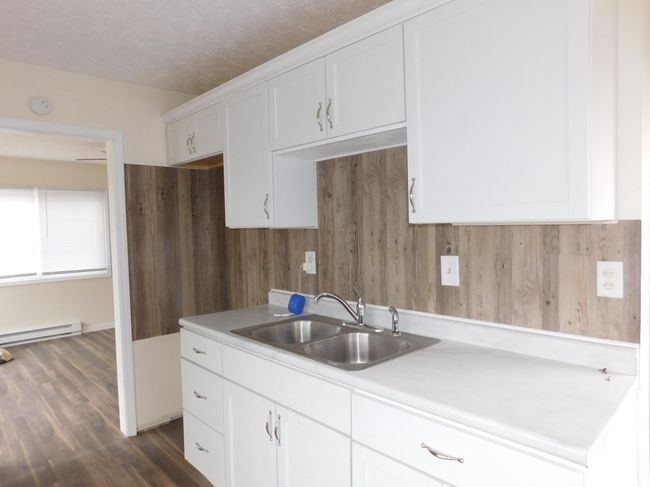 2117 W 11 Th St, House other with 3 bedrooms, 1 bathrooms and null parking in Muncie IN | Image 6