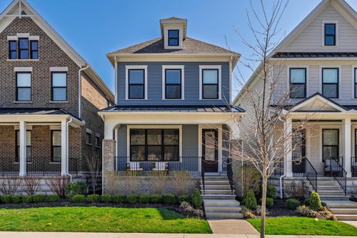 1116 Edgehill Rd, Grandview, OH, 43212-3646 | Card Image