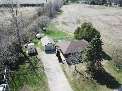 861 Byerlay Side Rd, Norfolk County, ON, N0E1G0 | Card Image