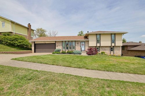 1285 Elizabeth Dr, Hamilton, OH, 45013-3516 | Card Image
