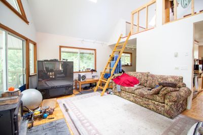 7972 - 7976 Wildwood Rd, House other with 1 bedrooms, 1 bathrooms and 3 parking in Halfmoon Bay BC | Image 3