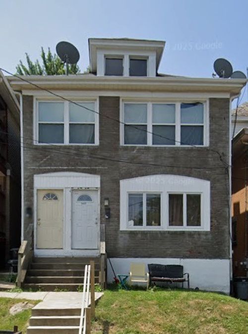 3427 Clearfield St, Pittsburgh, PA, 15204-1525 | Card Image