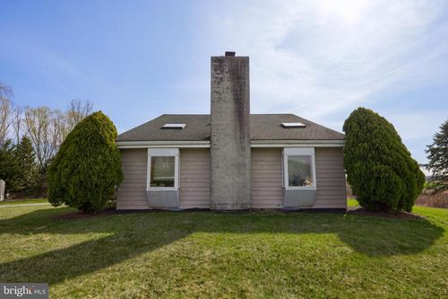 5205 Four Point Rd, Bethel, PA, 19507-9794 | Card Image