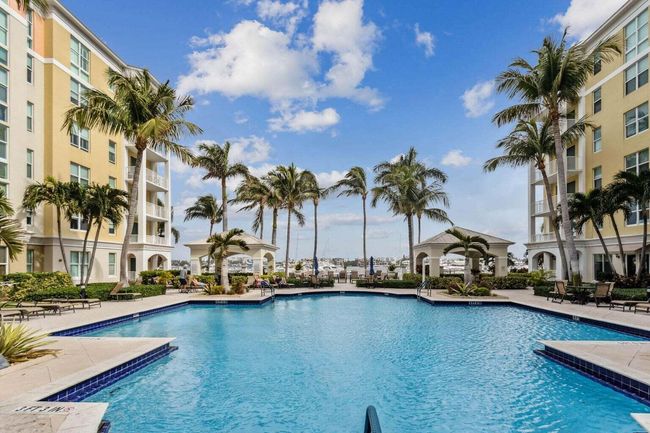 APT-221 - 804 E Windward Way, Condo with 2 bedrooms, 2 bathrooms and null parking in Lantana FL | Image 17