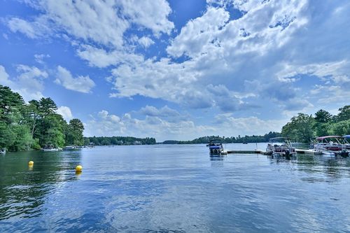 20 Lakeview Rd, Webster, MA, 01570-3405 | Card Image