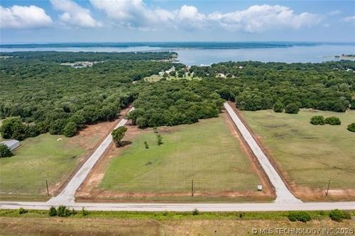 8 Landing Loop, Mead, OK, 73449 | Card Image