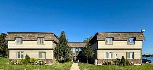 apt-202-129 Mill St, Wauconda, IL, 60084-1843 | Card Image