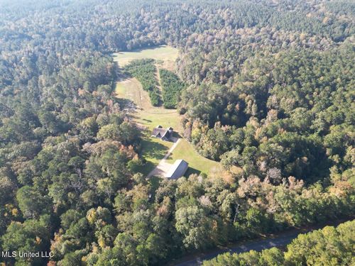 5098 New Hope Rd, Gloster, MS, 39638-6186 | Card Image