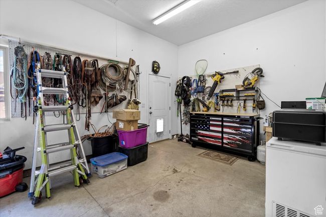 216 E 1370 S, House other with 6 bedrooms, 3 bathrooms and 2 parking in Nephi UT | Image 23