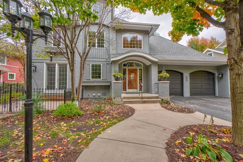 3533 Eben Way, Stillwater, MN, 55082-8101 | Card Image