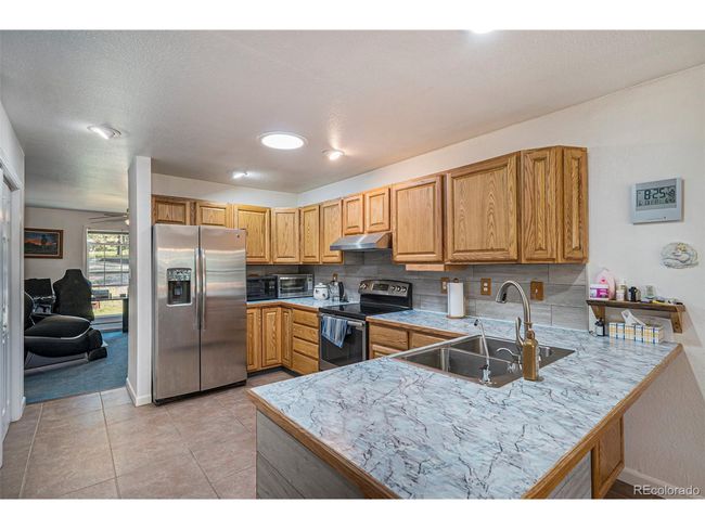 23250 Emerald Trl, House other with 3 bedrooms, 3 bathrooms and null parking in Deer Trail CO | Image 11