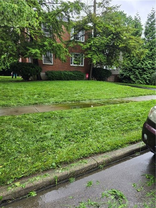 230-230 Telford Ave, Oakwood, OH, 45419-3221 | Card Image